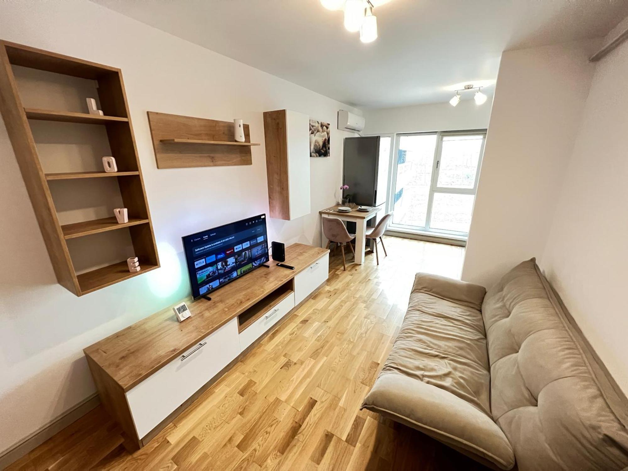 Airport Flyhub Chic Apartment Ιάσιο Εξωτερικό φωτογραφία