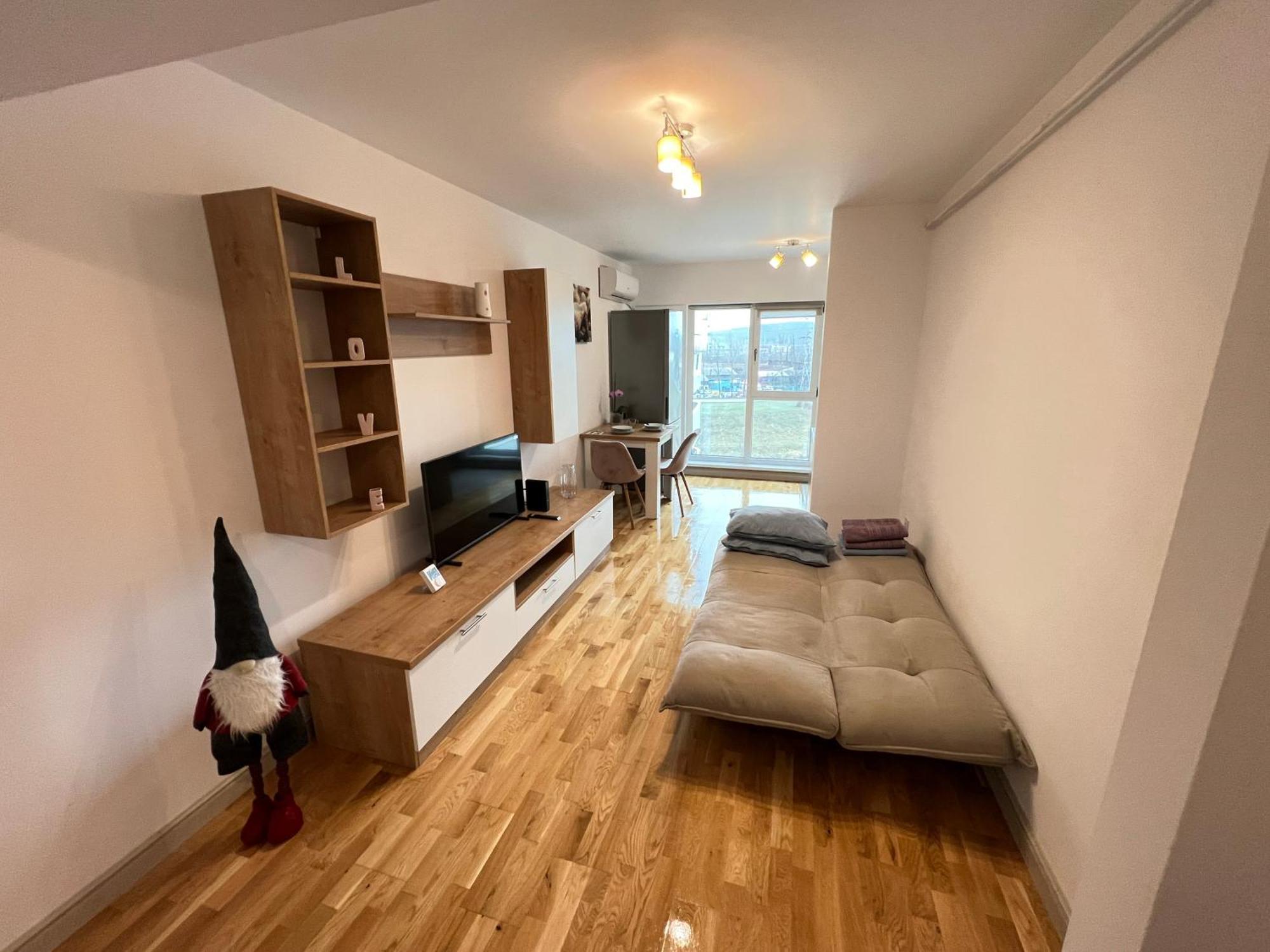 Airport Flyhub Chic Apartment Ιάσιο Εξωτερικό φωτογραφία